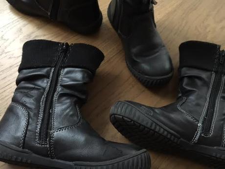 29 čižmy pre dvojičky dievčatá, 29