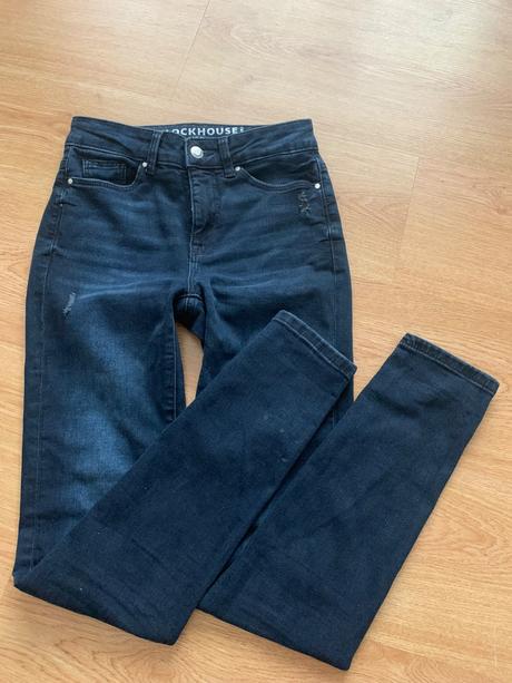 Rifle clockhouse, clockhouse,34