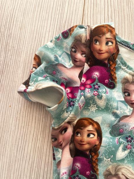 Volanove šaty anna a elsa, 110