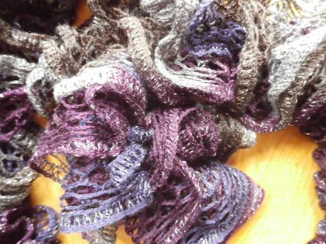 Šál - min. nosený, 