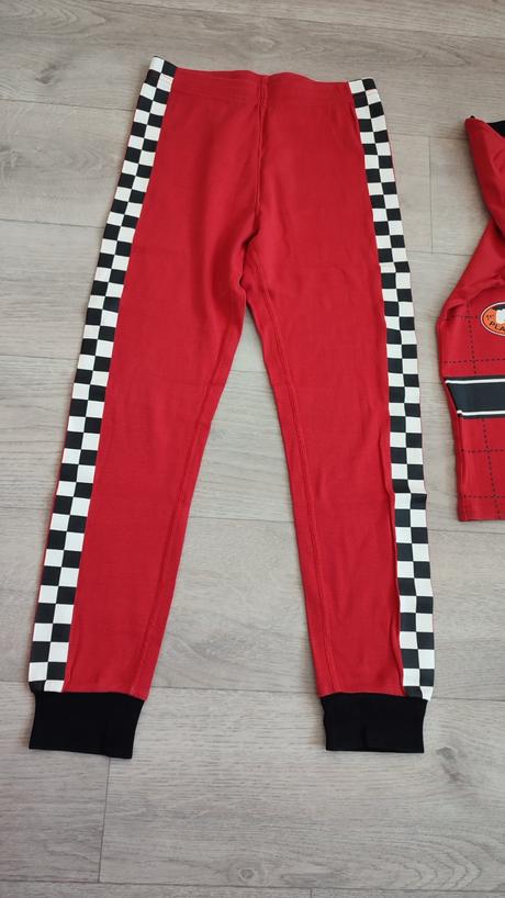 Pyžamo pretekár, h&m,134