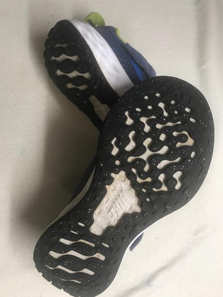 Tenisky,vel.30, nike,30