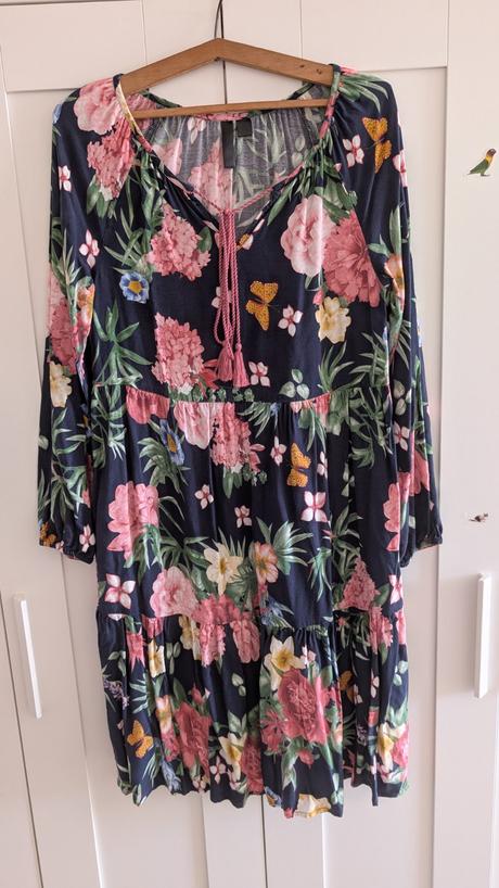 Romantické šaty, bonprix,38