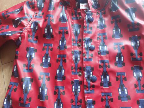 Nepremokavý kabát, 122