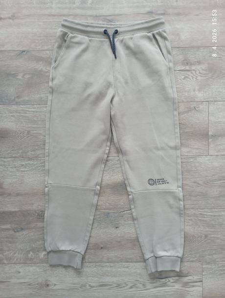 Tepláky pre plnšieho chalana (už s poštou), f&f,158