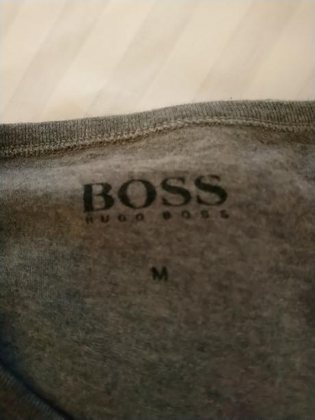 Pánske tmavo sivé tričko, boss, m