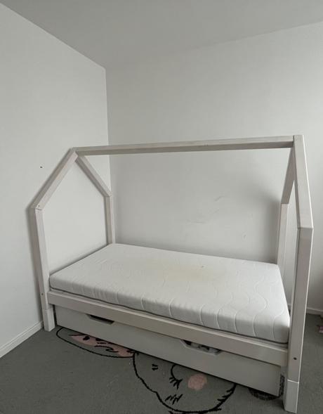 Domčeková posteľ zn. benlemi, šírka (cm): 90,dĺžka (cm): 180