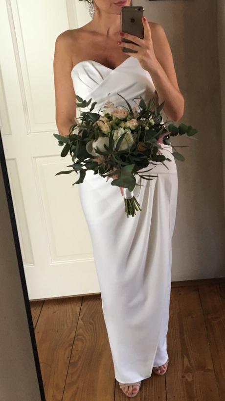 Svadobné / spoločenské šaty, 38