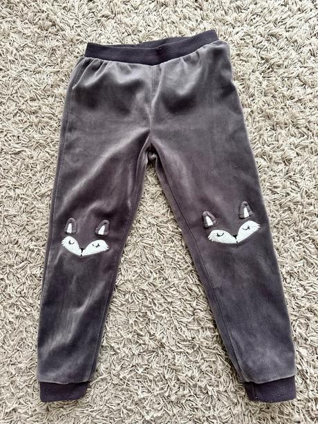 Jemné plyšové tepláky, pepco,110