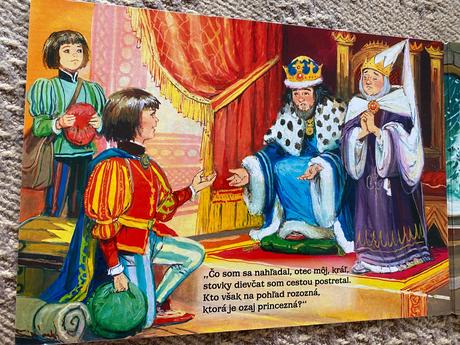 Krásne leporelo rozprávka o princeznej na hrášku,
