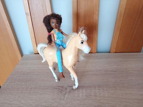 Mattel spirit bábika pru a chica linda,
