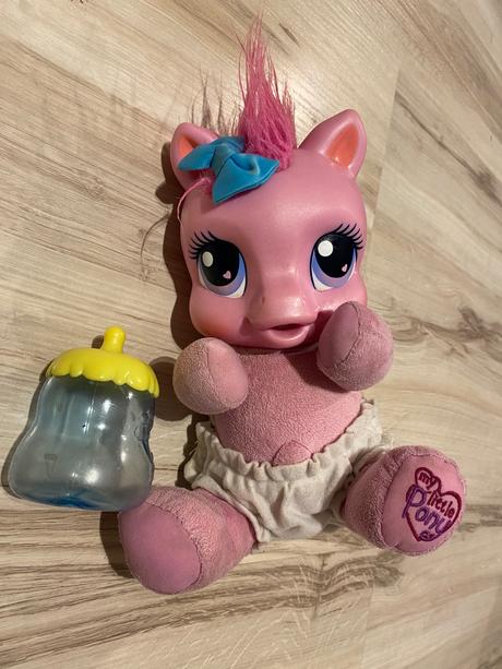 My little pony krásny koník vydávajúci zvuky, 
