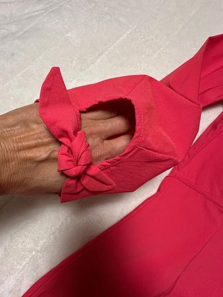 Krásne šaty v koralovej farbe zn. magenta, m