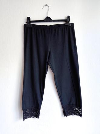 Čierne 3/4 legíny s čipkou, xxxl