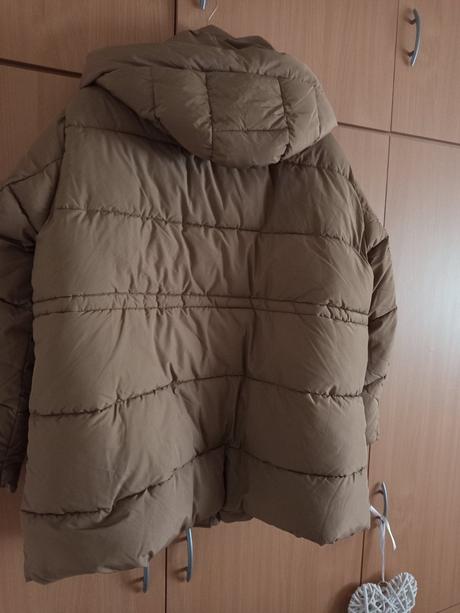 Bunda s vreckami, f&f,s