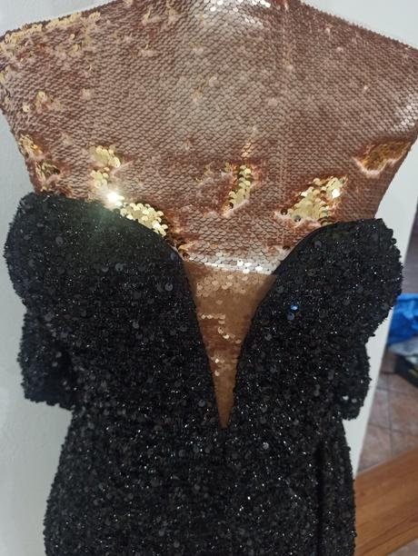 Spoločenské šaty, m