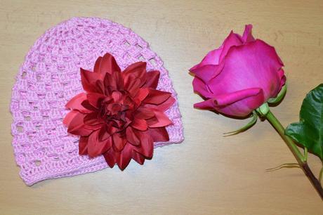 Háčkovaná čiapočka s kvetom, 50 - 158
