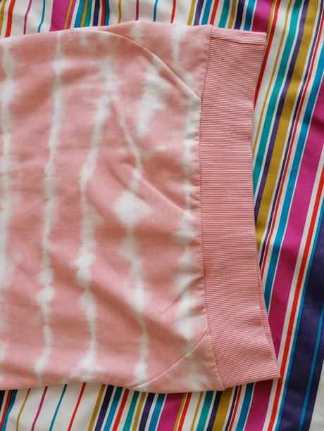 Predĺžená mikina s volánikmi, f&f,134