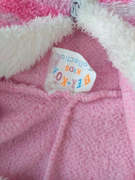 Teplučký overalček, 62