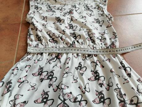 Dievčenské šaty, veľ. 134/140, 134