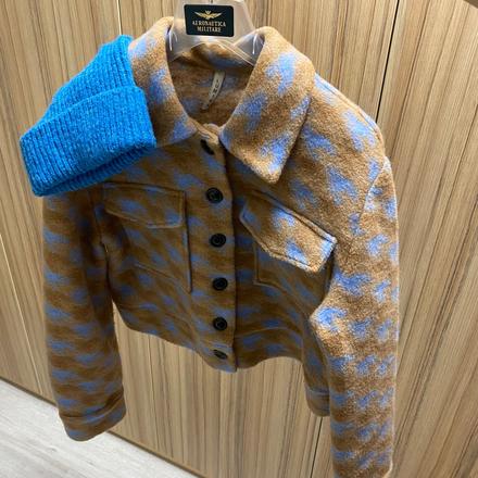 Kabátik s kohúťou stopou, m