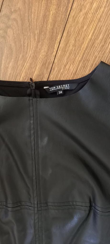 Koženkovy top topsecret, s