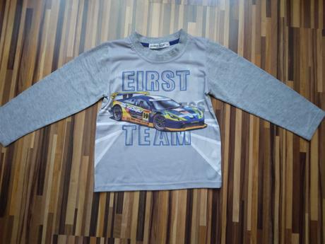 Tričko s formulou, 104