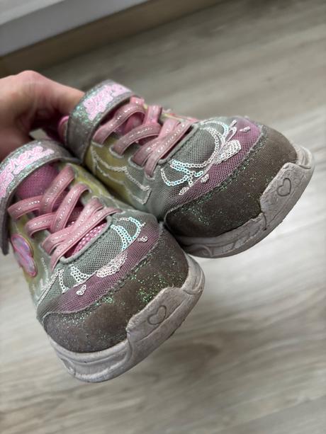 Botasky, skechers,34