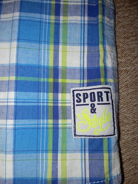 Krásna frajerka košeľa, 128