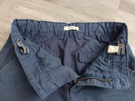 Nohavice 152, reserved,152