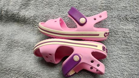 Sandále, crocs,25