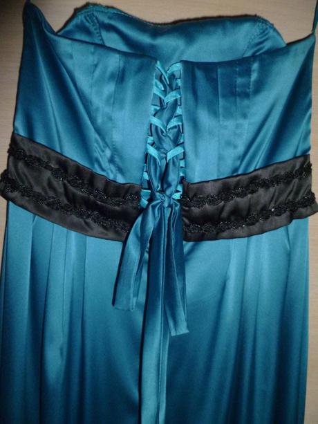 Spoločenské šaty, l