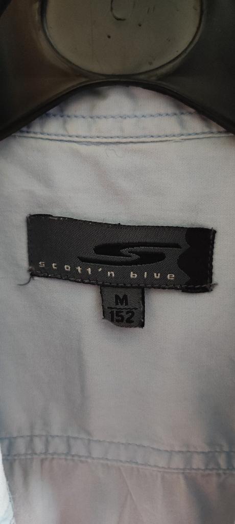 Kosela svetlo modra, 152