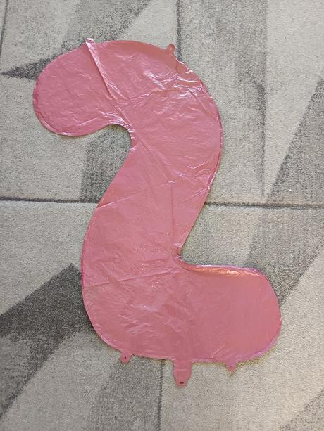 Balón s číslom 2, 