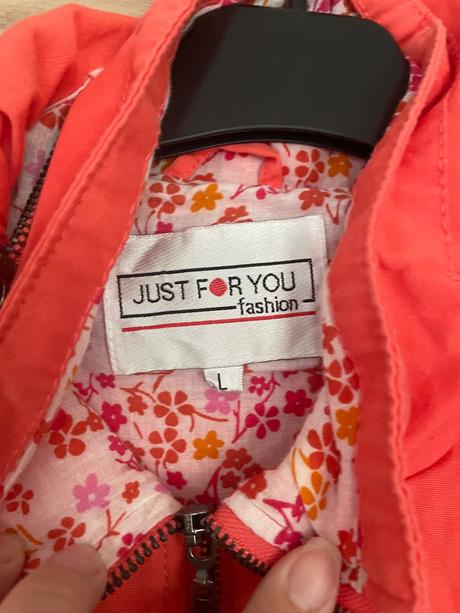 Oranzova prechodna bunda, l