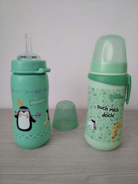 Fľaša na pitie so slamkou,