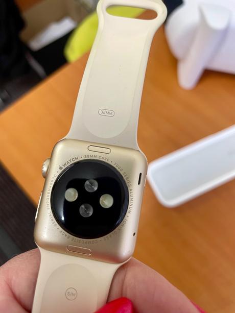 Hodinky apple watch, apple