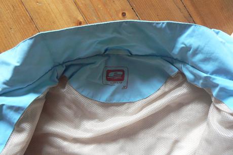 Praktická  outdoor vetrovka, envy,38