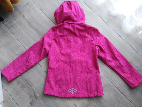 Softschelová bunda, c&a,152
