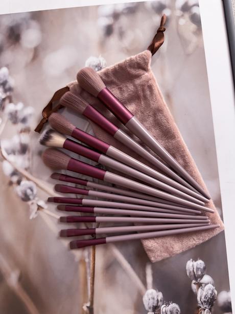 Nová sada štetcov,