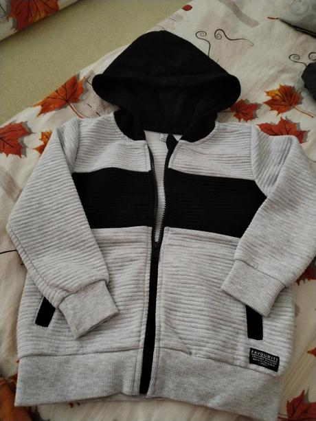 Mikina pre chlapca, 110