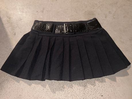 Sukna s opaskom, 158