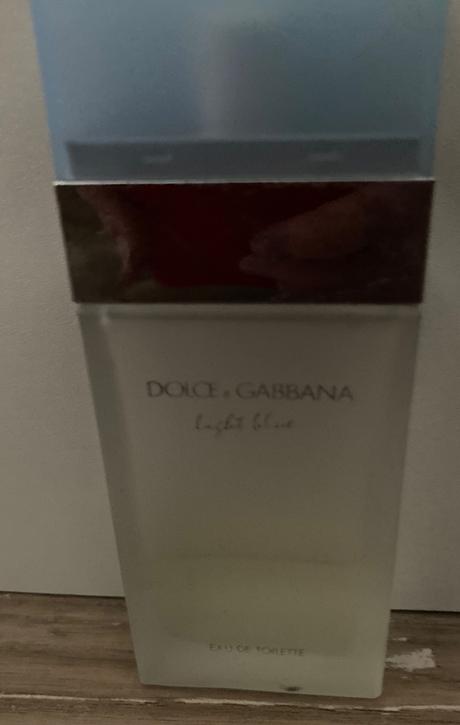 Parfém dolce&gabbana light blue,