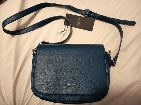 Crossbody kabelka lara bags, lara bags