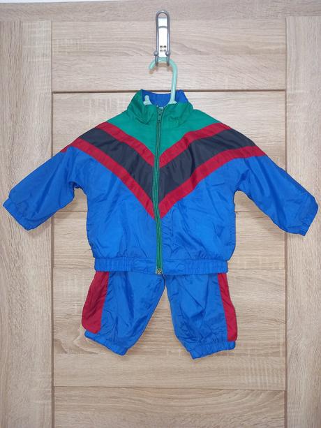 Joggingová súprava, 86