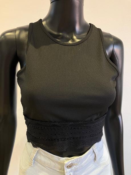 Dámske rebrované tričko s čipkou čierne shein (xs), xs