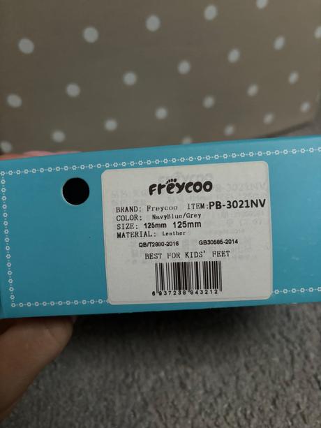 Pískacie topánočky, freycoo