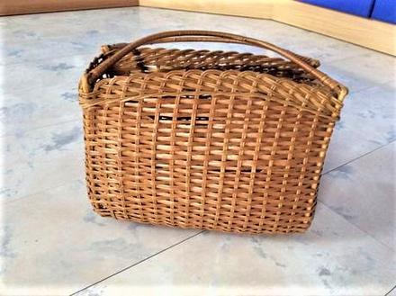 Letný prútený košík,