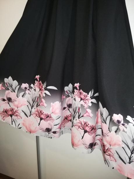 Spoločenská sukňa, 40