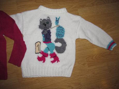 Biely svetrík v. 110, 110